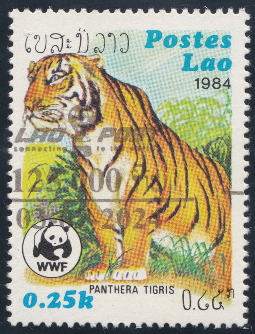Timbre surchargé du Laos représentant un tigre avec le logo WWF, MNH 2024